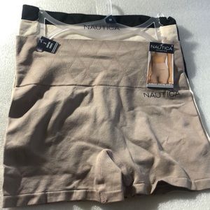 ~NAUTICA SHAPING SHORTS NEW!!size - Medium
